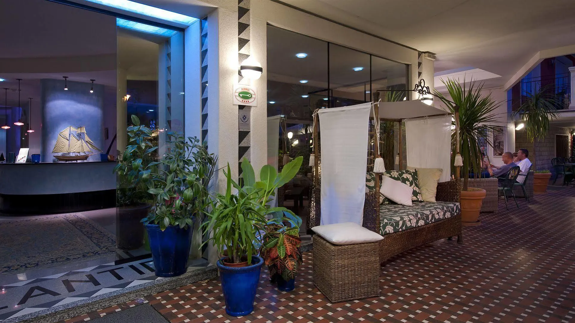מיסאנו אדריאטיקו Hotel Atlantic Riviera Mare